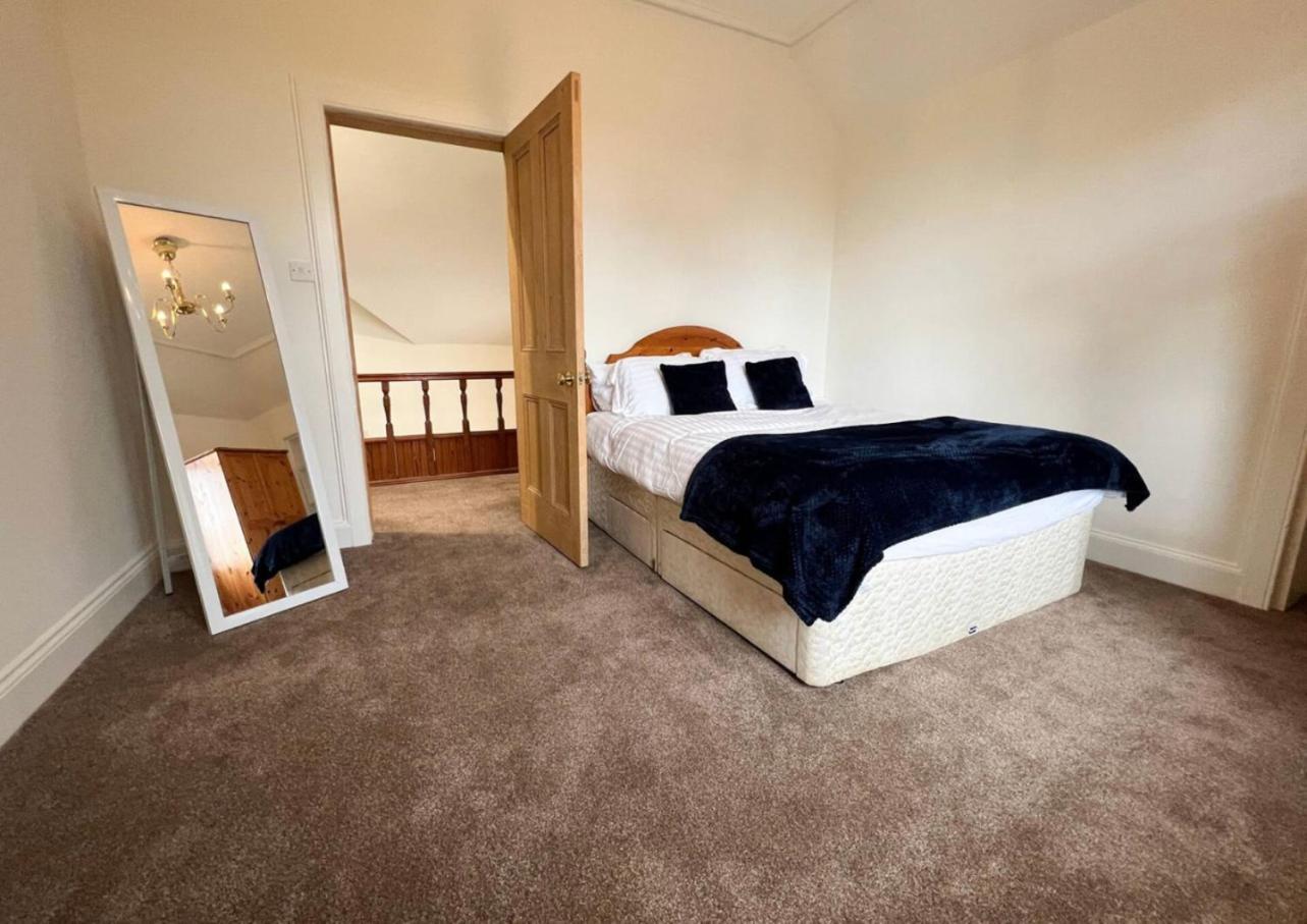 Carlibar Villa Barrhead Esterno foto